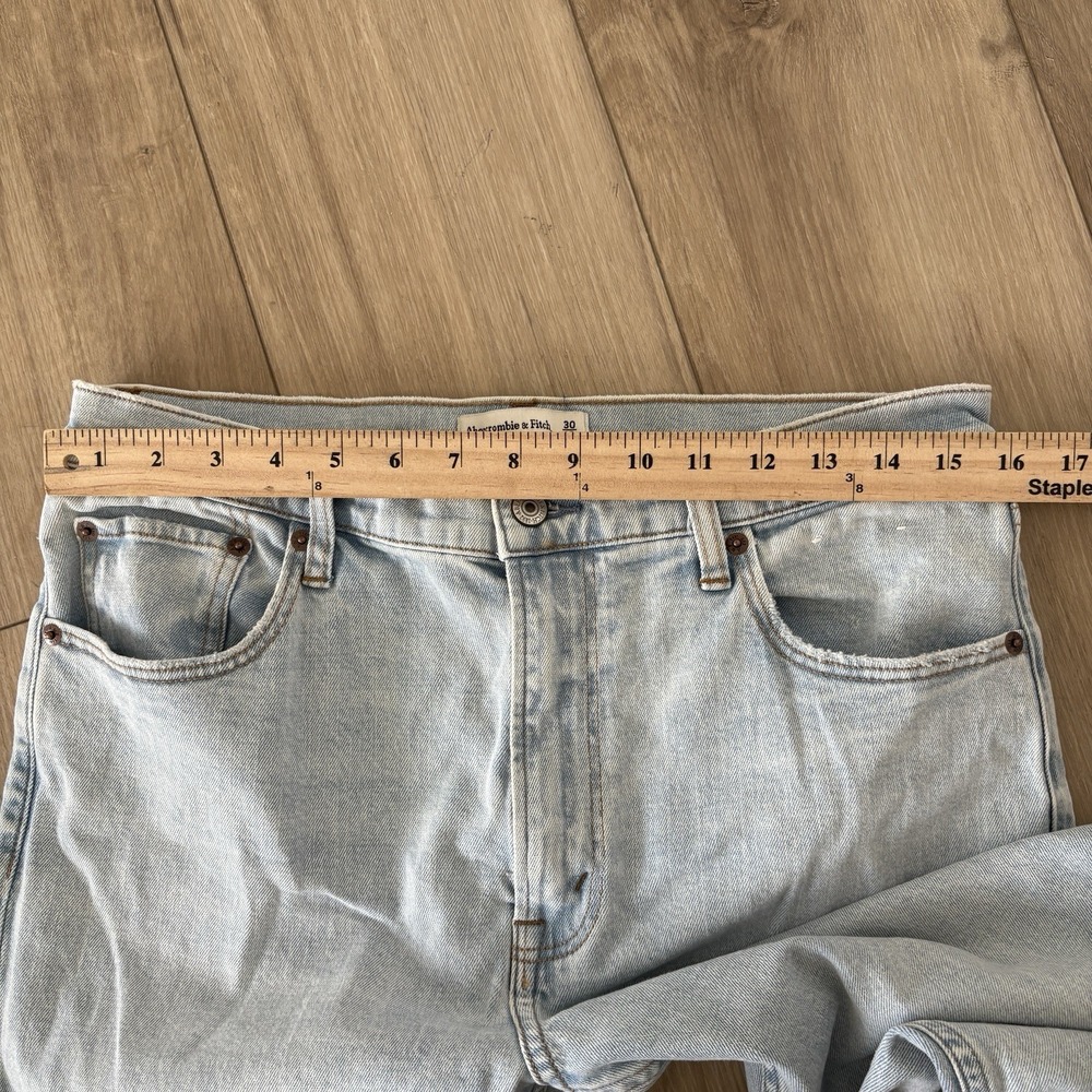 Abercrombie & Fitch The Skinny High Rise Light Wash Jeans Size 30/10 - Picture 5 of 7
